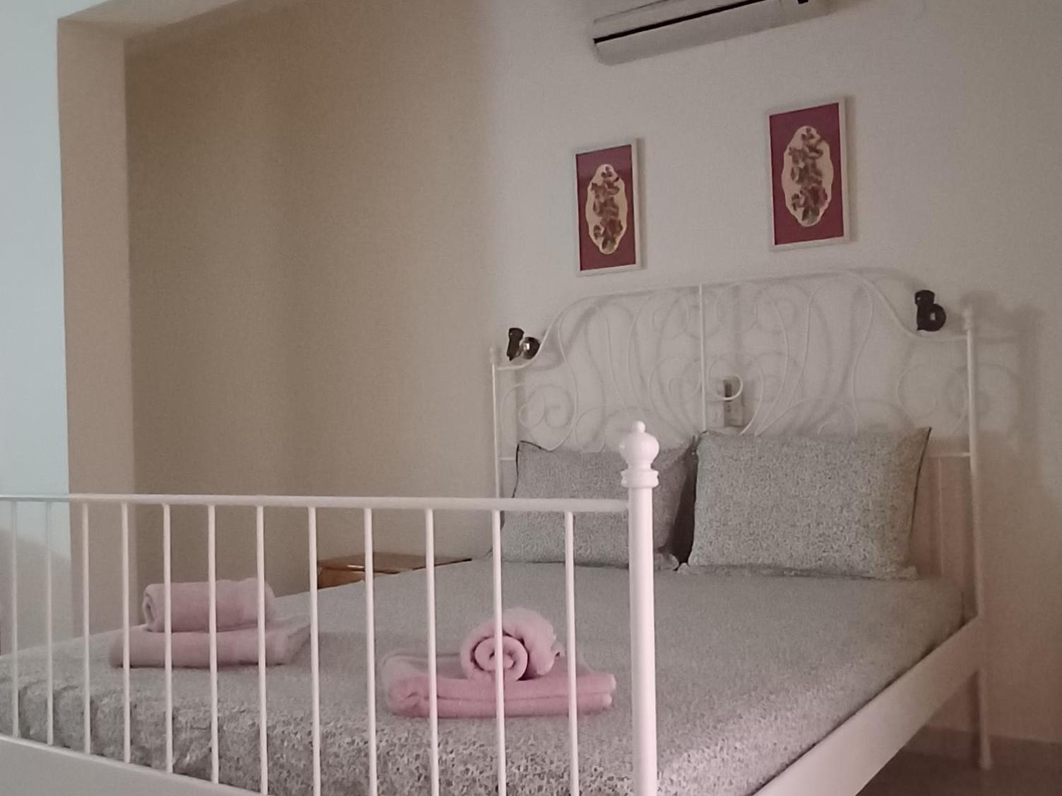 בניטסס Flora Studios Corfu - Adults Only מראה חיצוני תמונה