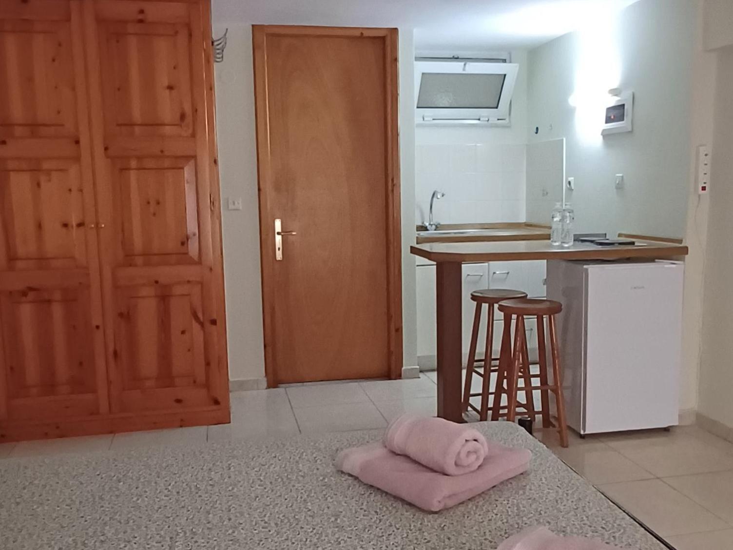 בניטסס Flora Studios Corfu - Adults Only מראה חיצוני תמונה